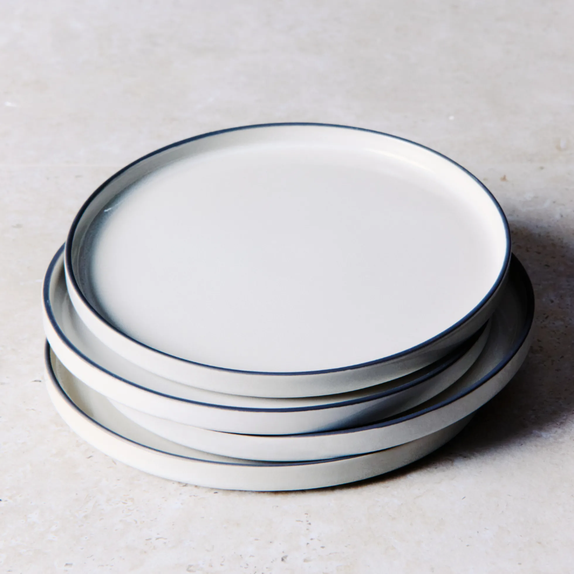 Service 4 assiettes plates Creamy