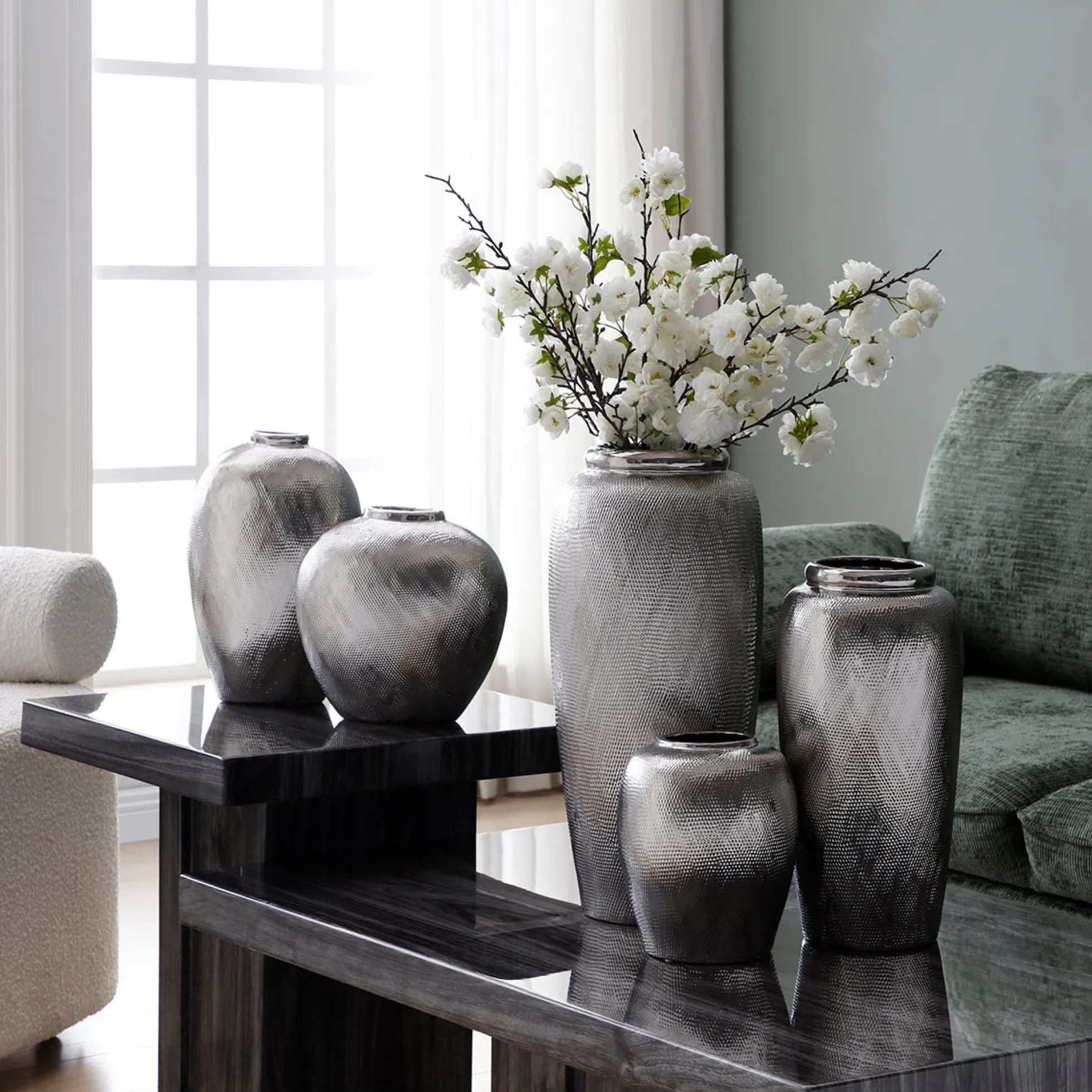 Vase Silver Grand Format